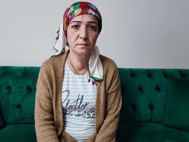 Kuzenine IBAN veren gen&ccedil; kız cezaevine girdi, engelli annesi g&ouml;zyaşlarına boğuldu