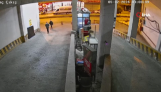 Motosiklet &ccedil;aldılar, gezerken yakalandılar