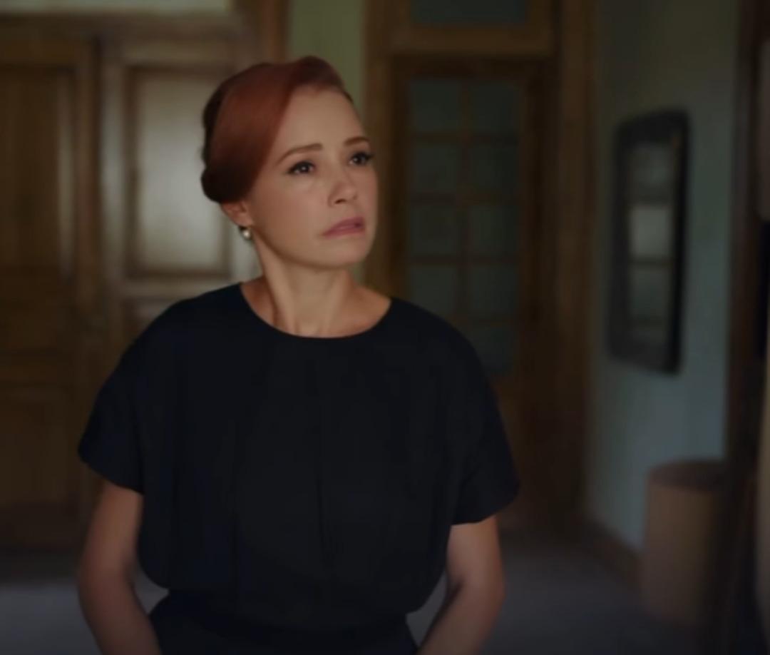 Özgü Namal ın Berlin e damga vurdu: Türkiye sorusuna yanıtı X i salladı! "Helal olsun!" 2