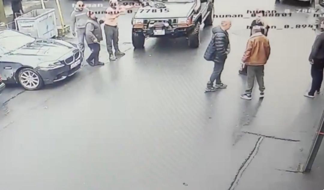 Eşine siper oldu, silaha meydan okudu: "Aldatıyorsa beni aldatıyor" 4