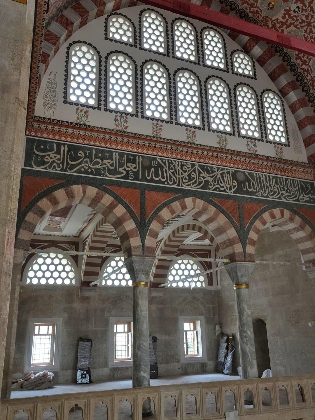 Selimiye Camisi en kapsamlı restorasyonun ardından Ramazan ın ilk g&uuml;n&uuml; ibadete a&ccedil;ılıyor 13