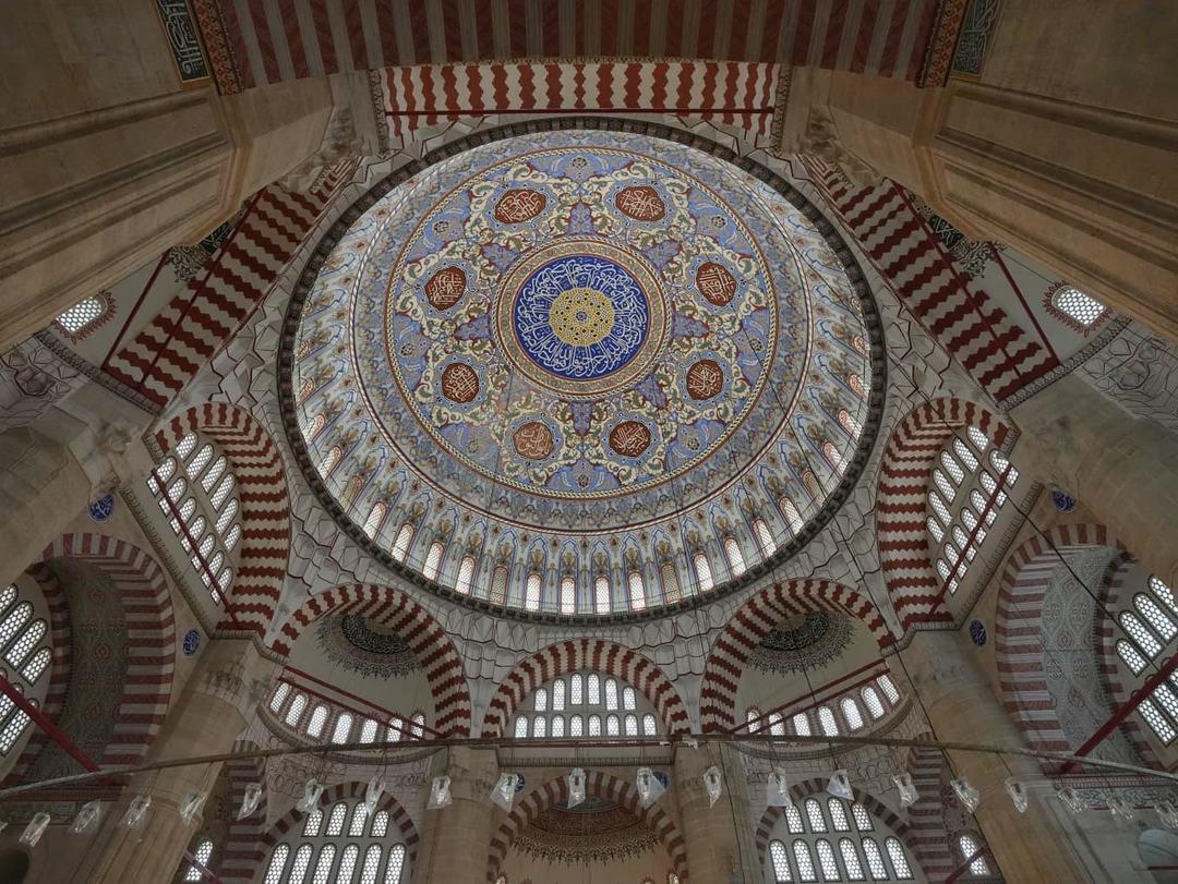 Selimiye Camisi en kapsamlı restorasyonun ardından Ramazan ın ilk g&uuml;n&uuml; ibadete a&ccedil;ılıyor 17