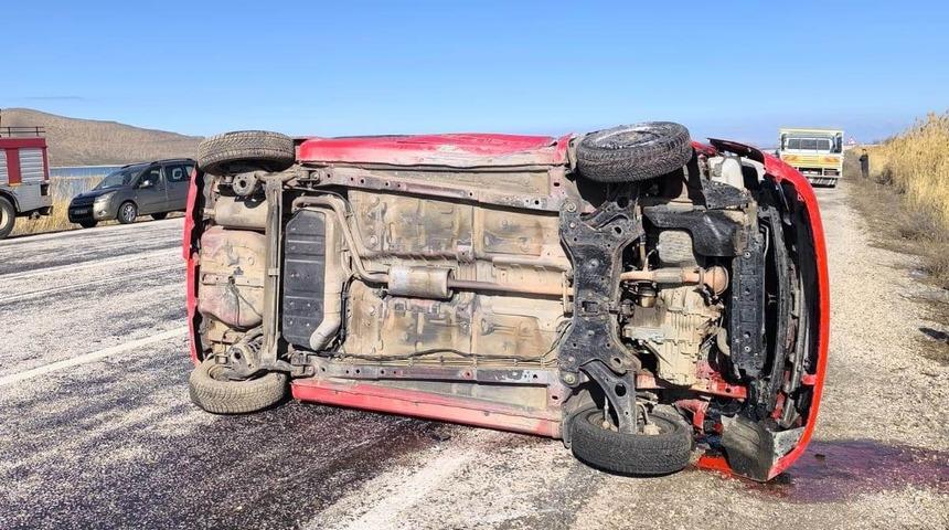 Van&rsquo;da trafik kazası: 1 &ouml;l&uuml;, 2 yaralı