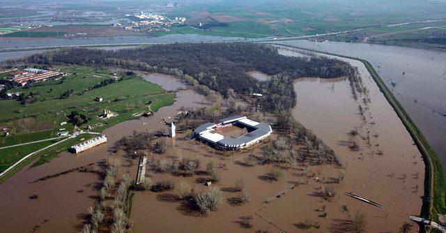 Edirne'de Tunca ve Meriç nehirlerinin debisi düşüşe geçti (2)