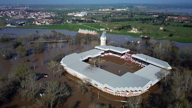 Edirne'de Tunca ve Meriç nehirlerinin debisi düşüşe geçti (2)