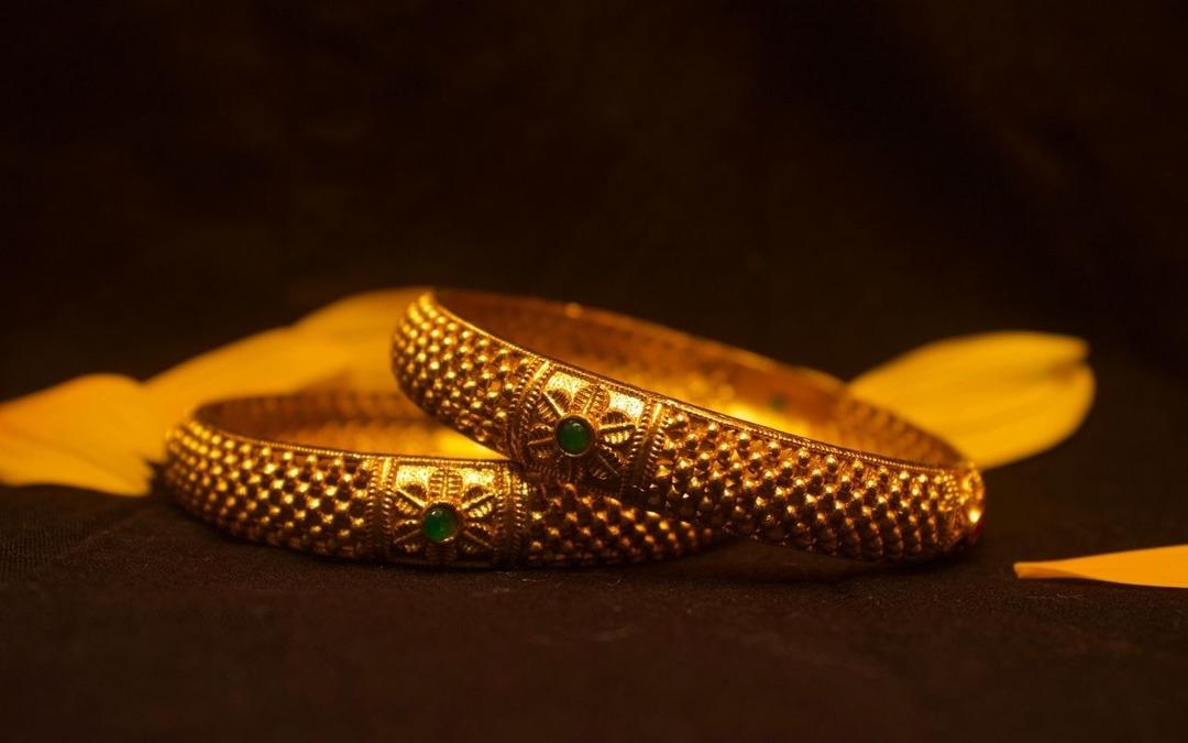 Herkes yükseliş bekliyordu… Altın için ters köşe tahmin geldi: 5 bin dolar son mu? 4