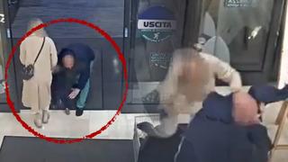 Son dakika: K&uuml;&ccedil;&uuml;c&uuml;k &ccedil;ocuğu annesinin elinden kapıp ka&ccedil;ırmaya &ccedil;alıştı! İtalya'da s&uuml;permarkette dehşet kamerada