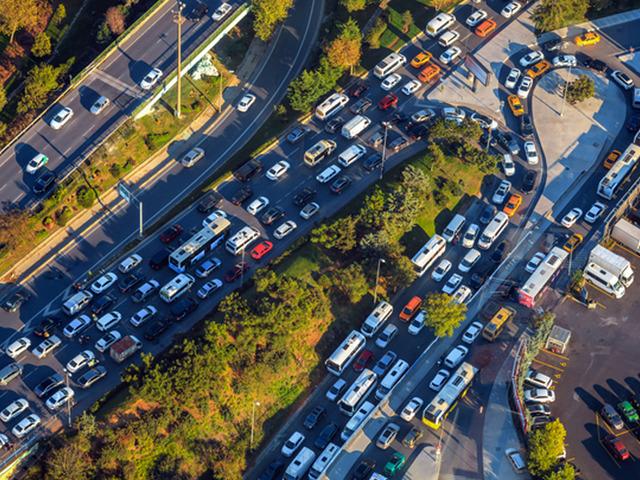 Kirayla yarışır hale geldi, bu kez aidat değil! Olmayan 'derdim de yok' diyor