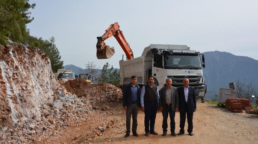 Alanya Uğurlu yolu genişletiliyor