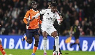 Beşiktaş'a yıldızından k&ouml;t&uuml; haber! G.Saray ma&ccedil;ında sahada mı?