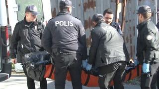 Gaziosmanpaşa’da şüpheli ölüm: Boş arazide erkek cesedi bulundu