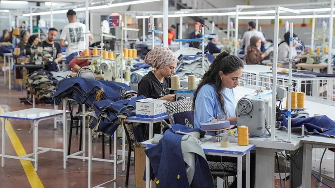 Tekstilde artık yavaşlama değil, &ccedil;&ouml;k&uuml;ş hikayesi yazılıyor! 1