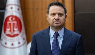 2026'da y&uuml;r&uuml;rl&uuml;ğe girmesi planlanıyor! Adalet Bakanı Akın G&uuml;rlek'ten sosyal medya d&uuml;zenlemesi a&ccedil;ıklaması