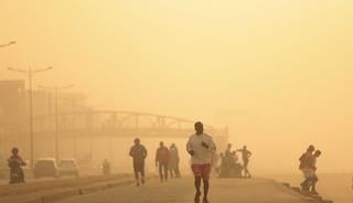 'Evden &ccedil;ıkmayın' uyarısı yapıldı! &Uuml;lke toz bulutlarıyla kaplandı