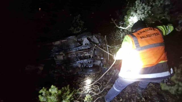 Kastamonu&rsquo;da otomobil u&ccedil;uruma yuvarlandı: 1 &ouml;l&uuml;, 2 yaralı 1