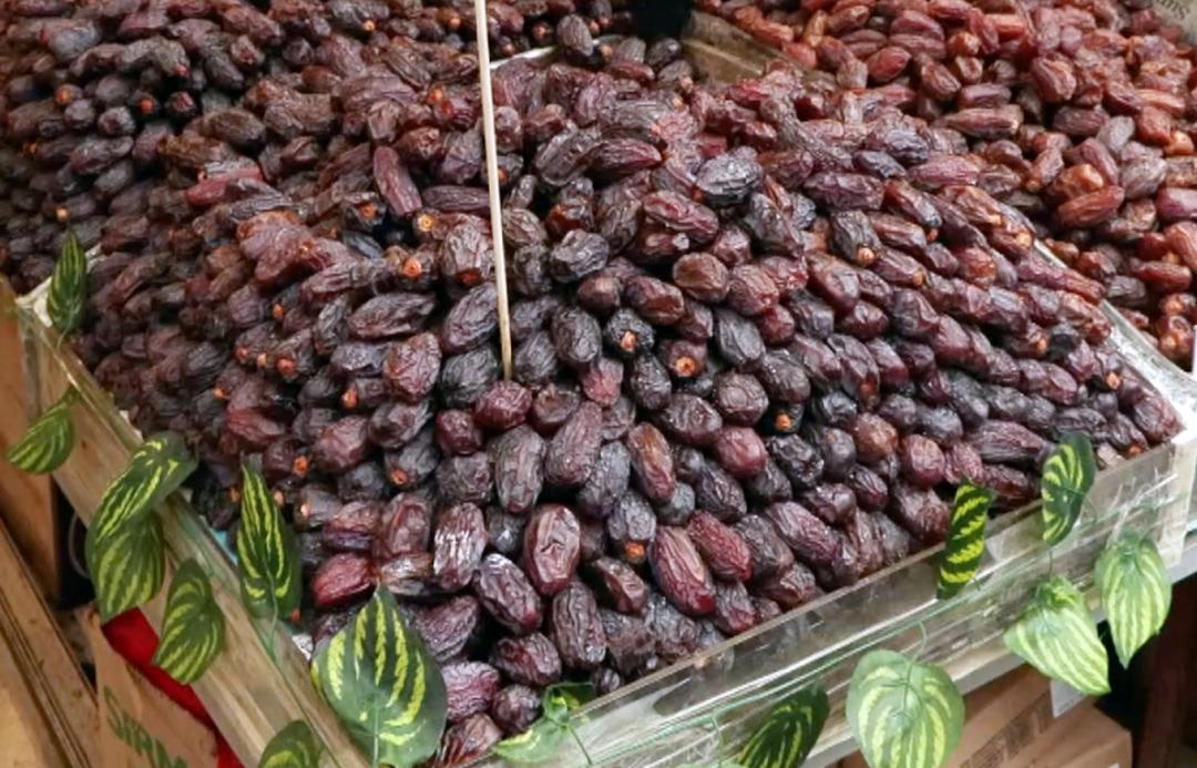 Buzdolabında saklanan, a&ccedil;ıkta satılan hurmada   kanserojen  k&uuml;f riski! 2