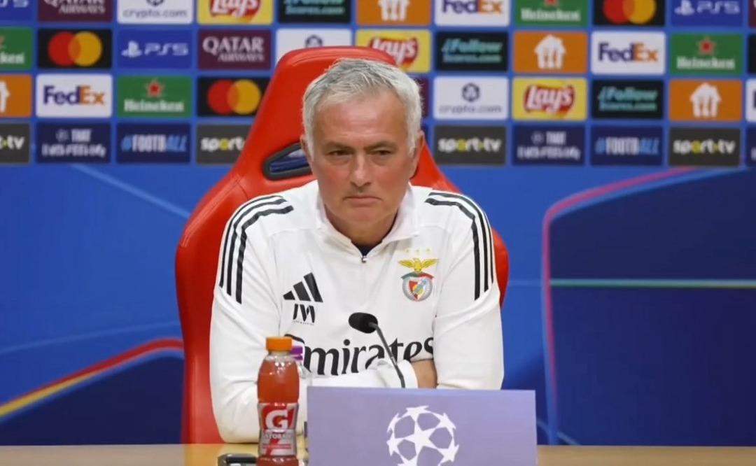 Jose Mourinho dan Fenerbah&ccedil;e ye g&ouml;nderme! Real Madrid başkanının mesajını okudu 3