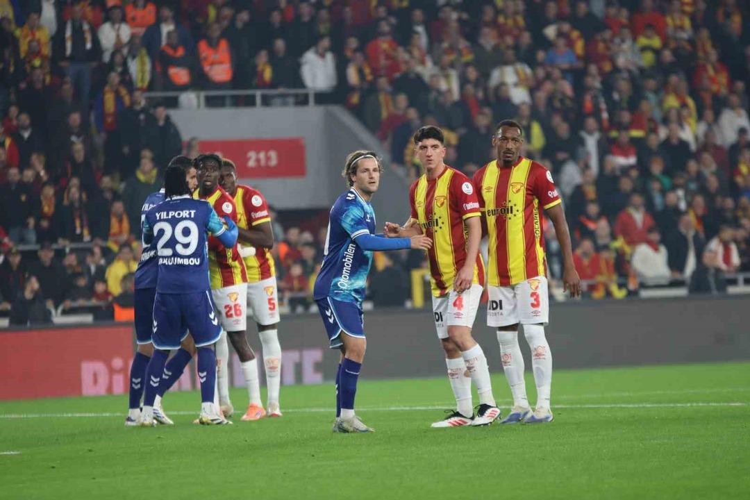 G&ouml;ztepe, son haftalarda skor &uuml;retmekte zorlanıyor 3