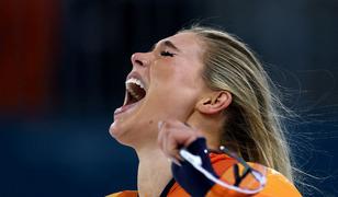 Fermuarı a&ccedil;ışı 1 milyon dolar... Herkes patenci Jutte Leerdam'ı konuşuyor! Olimpiyat'a damga vuran an