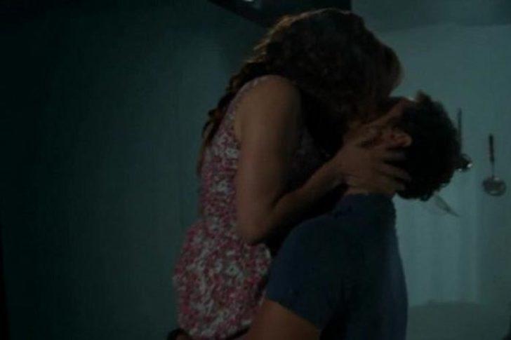 İşte Cemile'nin Sevişme Sahneleri G5