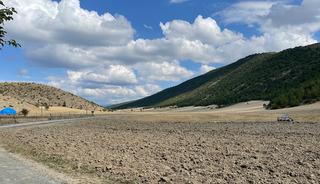 Arsa ve arazide hareketli b&ouml;lgeleri tek tek sıraladı 'Kalıcı yatırım tercihi'