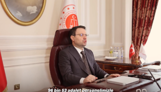 Bakan G&uuml;rlek vaatlerini bir bir sıraladı: "Birlikte başaracağız, birlikte g&uuml;&ccedil;leneceğiz"