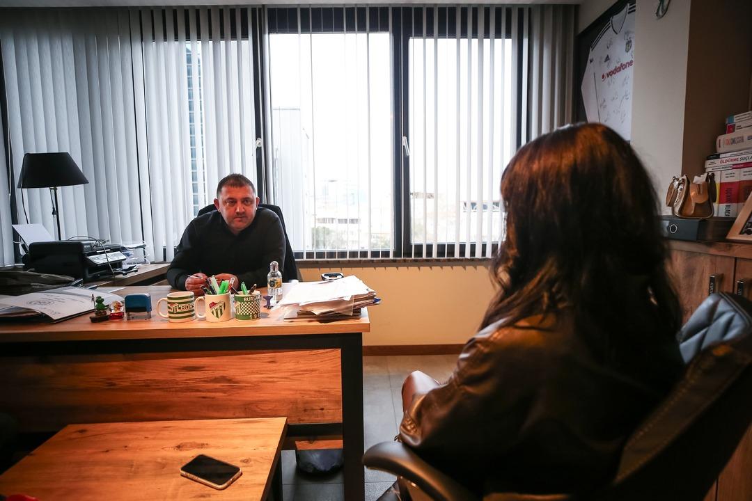 Kimlik bilgileri &ccedil;alınan &uuml;niversiteli Gizem kabusu yaşıyor!  Haberi bile olmadan anne olacak  3