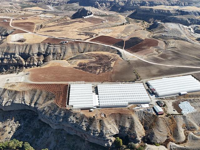 Arazide yıllarca yapılanı değiştirdi! O işe y&ouml;nelince kazanmaya başladı