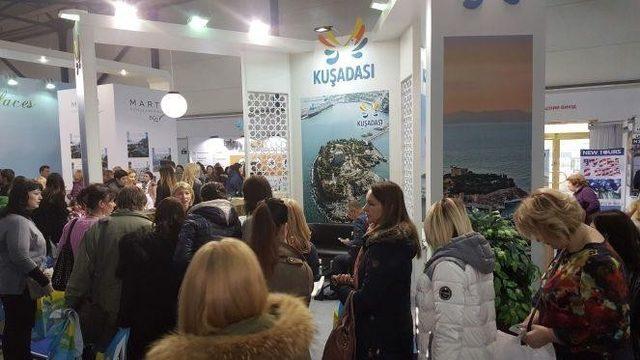 Kuşadası  tanıtımı Ukrayna Turizm Fuarı ile sürüyor