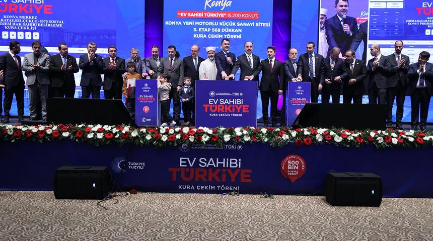 Bakan Kurum, Konya'da "Ev Sahibi T&uuml;rkiye" kura &ccedil;ekim t&ouml;reninde konuştu