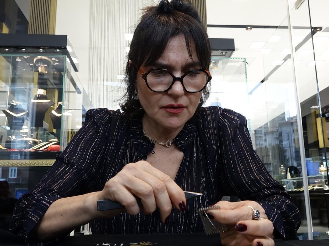 Türkiye’nin tek orijinal takısı: Şevval Sam’dan Trabzon hasırına UNESCO çağrısı 2