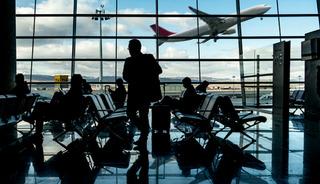 Ercan Havalimanı&rsquo;nda iniş-kalkışlar durmuştu