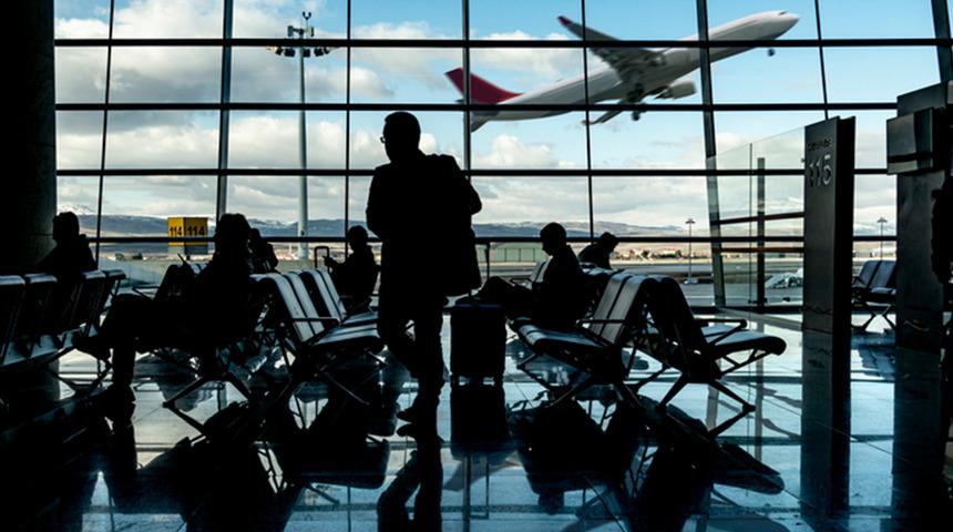 Ercan Havalimanı&rsquo;nda iniş-kalkışlar durmuştu: Grev i&ccedil;in 60 g&uuml;n kararı!