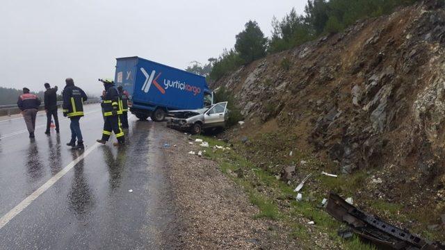 Bursa’da feci kaza: 1 ölü, 2 yaralı