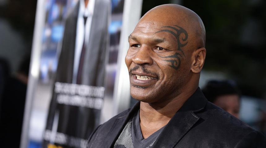 Mike Tyson yine ringe &ccedil;ıkıyor! İşte d&ouml;v&uuml;şeceği isim...