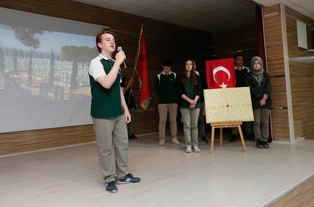 Öğrencilerin gönderdiği Türk bayrağı Afrin’de dalgalanıyor