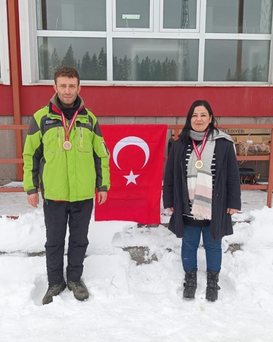 Bursa daki feci kazada hayatını kaybeden gen&ccedil; adam g&ouml;zyaşlarıyla uğurlandı 2