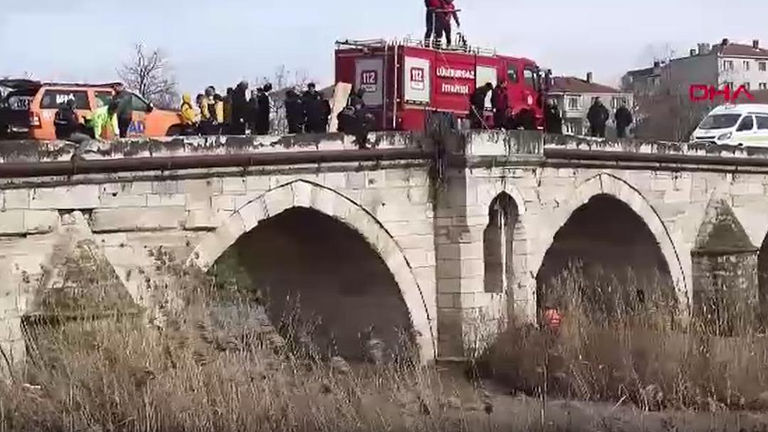 Kırklareli nde dere yatağında erkek cesedi bulundu 1