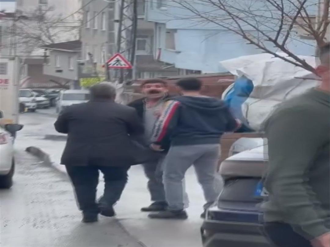 Avcılar da bı&ccedil;aklı kavga: 1 ağır yaralı 1