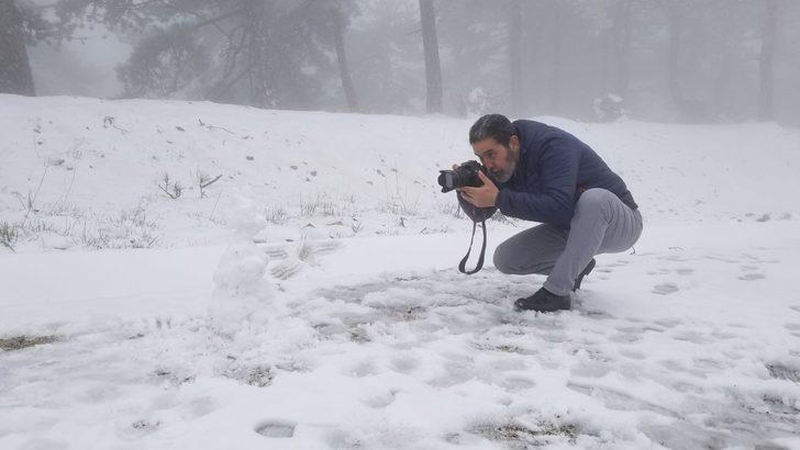 Burası Ege! Spil Dağı'nda kar kalınlığı 10 santimetreyi geçti G5