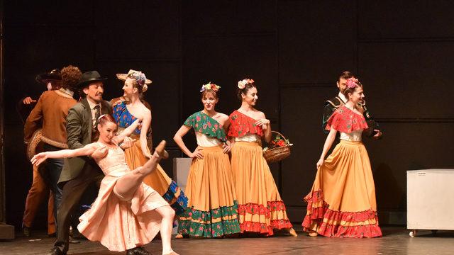 Frida'ya Mersin'de kapalı gişe prömiyer