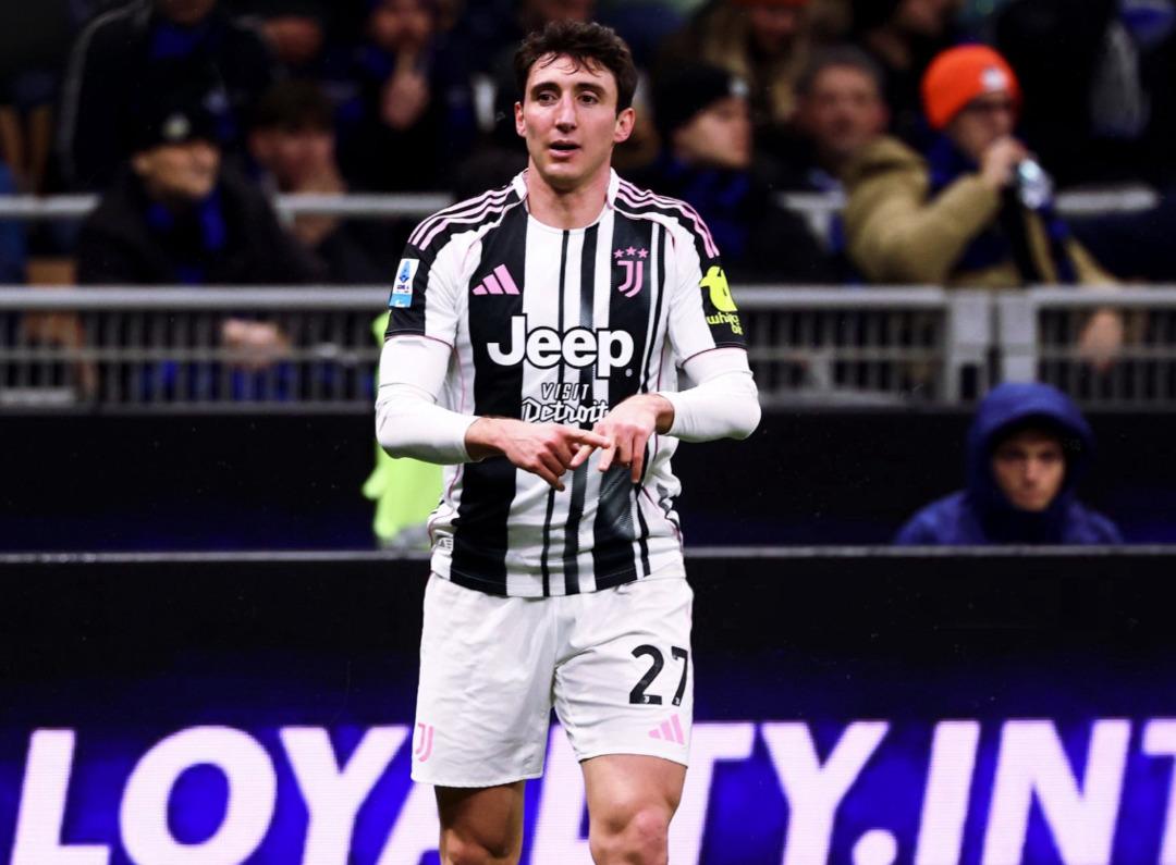 Juventus un yıldızı ismi Andrea Cambiaso cezalı duruma d&uuml;şt&uuml;! R&ouml;vanş ma&ccedil;ında yok 1