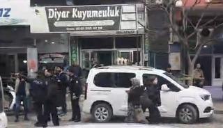 Gaziantep'te 1 kilo altın &ccedil;alan 2 soyguncu yakalandı