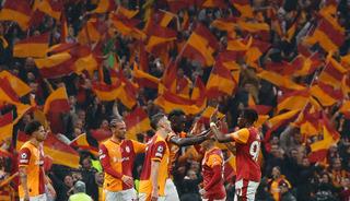 İtalyan taraftarlar neye uğradığını şaşırdı: "Daha ka&ccedil; gol yiyeceğiz"