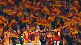 İtalyan taraftarlar neye uğradığını şaşırdı: Galatasaray mağlubiyeti sonrası tepkiler çığ gibi! Daha kaç gol yiyeceğiz