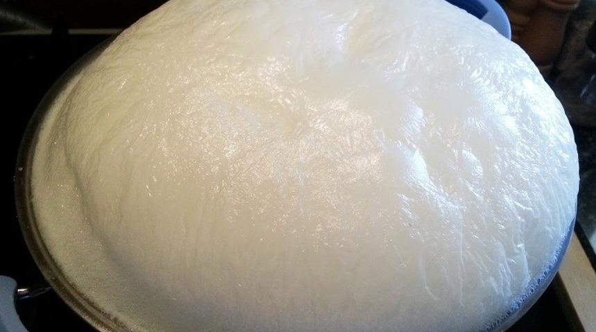 Süte biraz karbonat atarsanız ne olur?