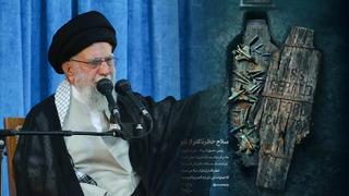 Son dakika: A&ccedil;ıklaması kafaları karıştırmıştı! Hamaney'den tansiyonu y&uuml;kseltecek paylaşım