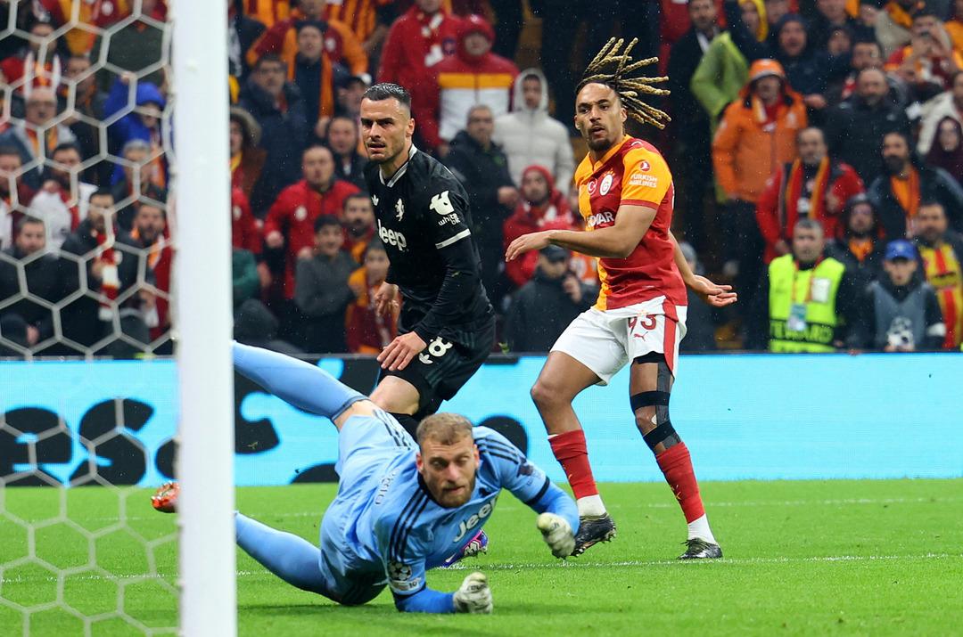 Galatasaray dan Juventus a 5 goll&uuml; tokat: Tam 63 yıllık efsane seri! 1