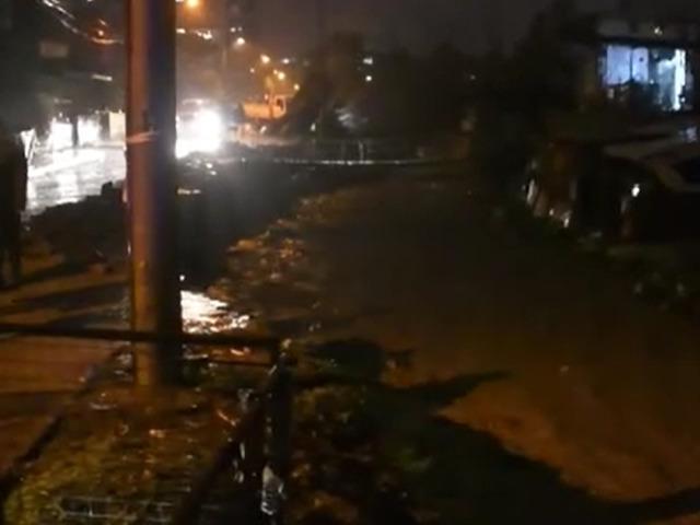 Aydın'da taşkın alarmı: Dere kenarındaki evler tahliye edildi