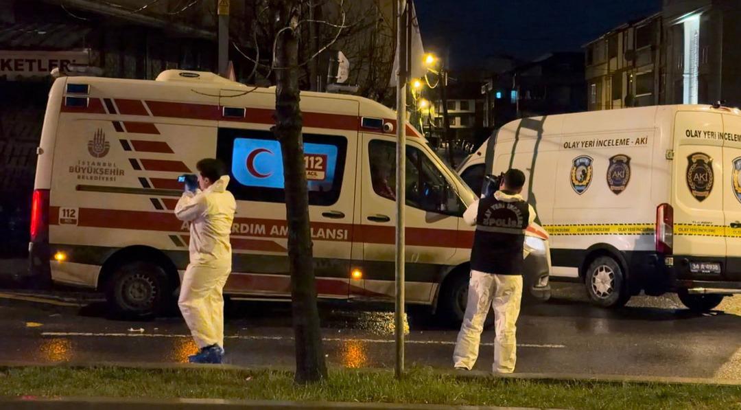 Bir anne 3 k&uuml;&ccedil;&uuml;k &ccedil;ocuğunun g&ouml;z&uuml; &ouml;n&uuml;nde katledildi! 3